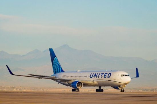 IT-ANÁLISIS: Acciones de aerolíneas se desploman por el conflicto en Medio Oriente